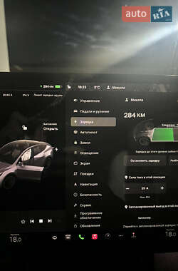 Внедорожник / Кроссовер Tesla Model Y 2020 в Львове