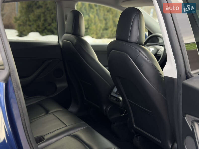 Внедорожник / Кроссовер Tesla Model Y 2021 в Дрогобыче