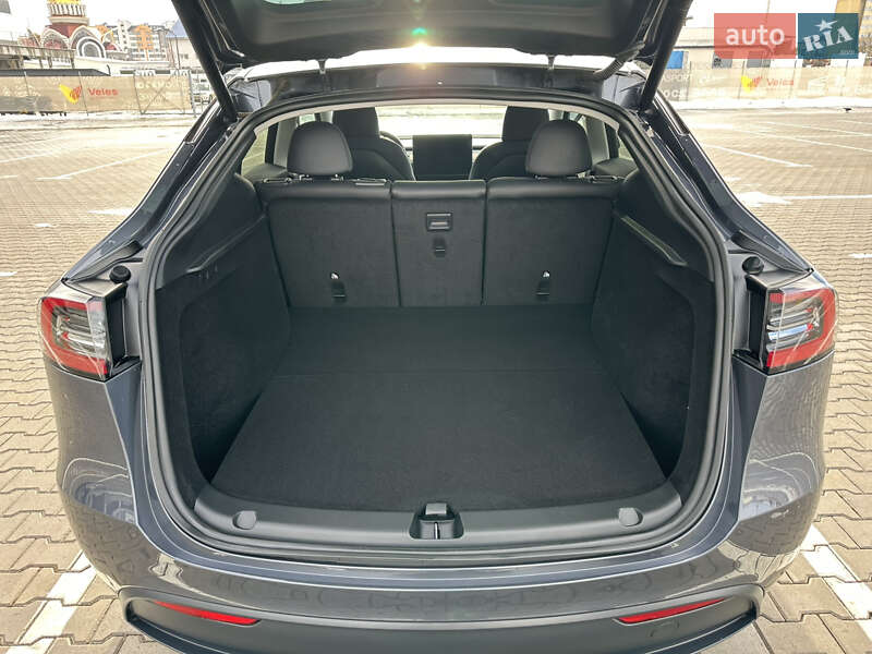 Позашляховик / Кросовер Tesla Model Y 2023 в Івано-Франківську фото 16 Позашляховик / Кросовер Tesla Model Y 2023 в Івано-Франківську