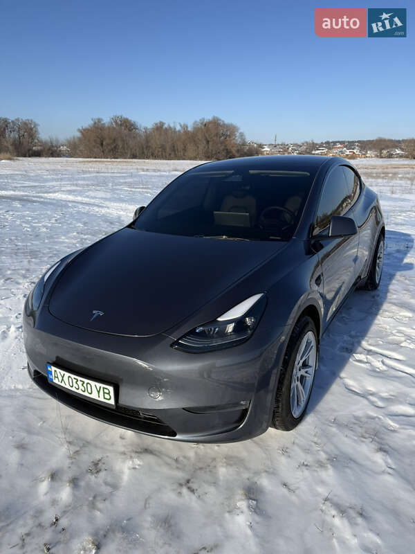 Позашляховик / Кросовер Tesla Model Y 2023 в Харкові фото 11 Позашляховик / Кросовер Tesla Model Y 2023 в Харкові
