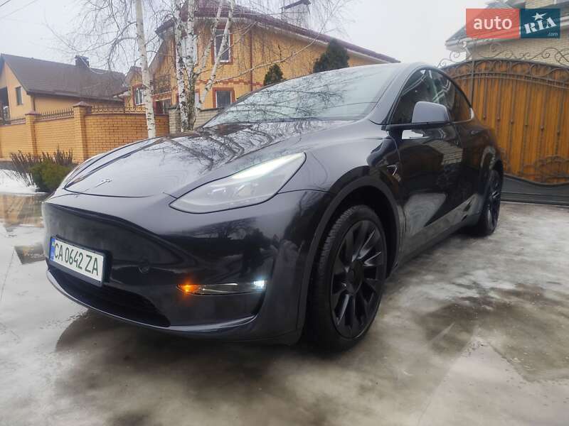 Позашляховик / Кросовер Tesla Model Y 2024 в Черкасах фото 5 Позашляховик / Кросовер Tesla Model Y 2024 в Черкасах