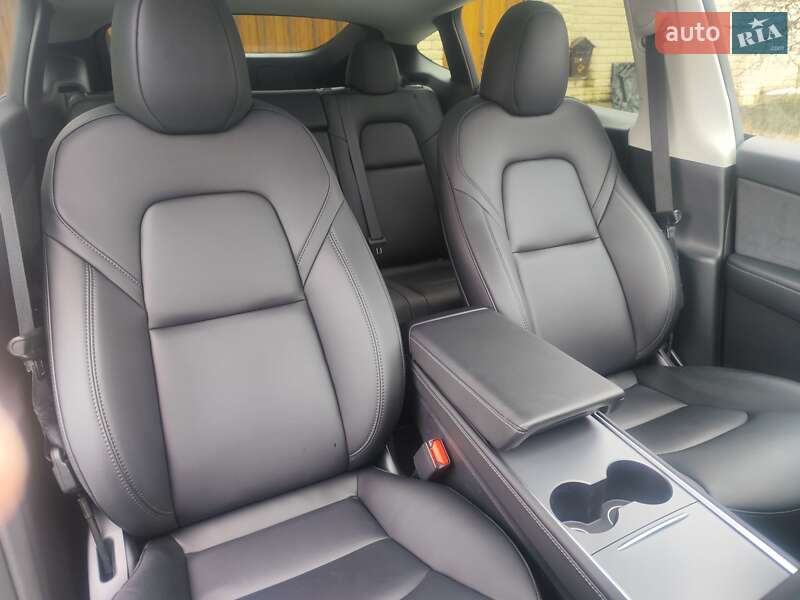 Позашляховик / Кросовер Tesla Model Y 2024 в Черкасах фото 22 Позашляховик / Кросовер Tesla Model Y 2024 в Черкасах