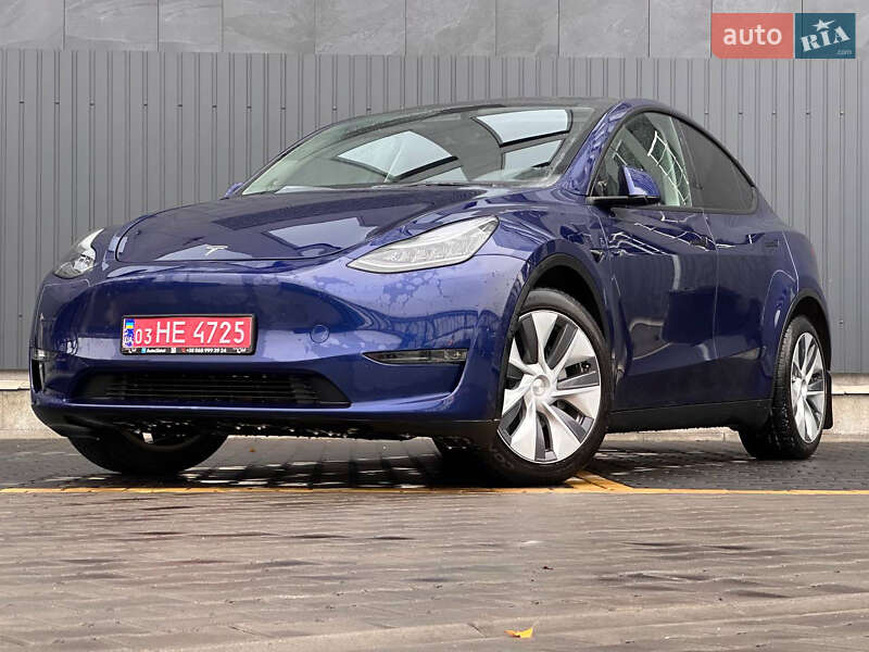 Позашляховик / Кросовер Tesla Model Y 2023 в Києві фото 2 Позашляховик / Кросовер Tesla Model Y 2023 в Києві