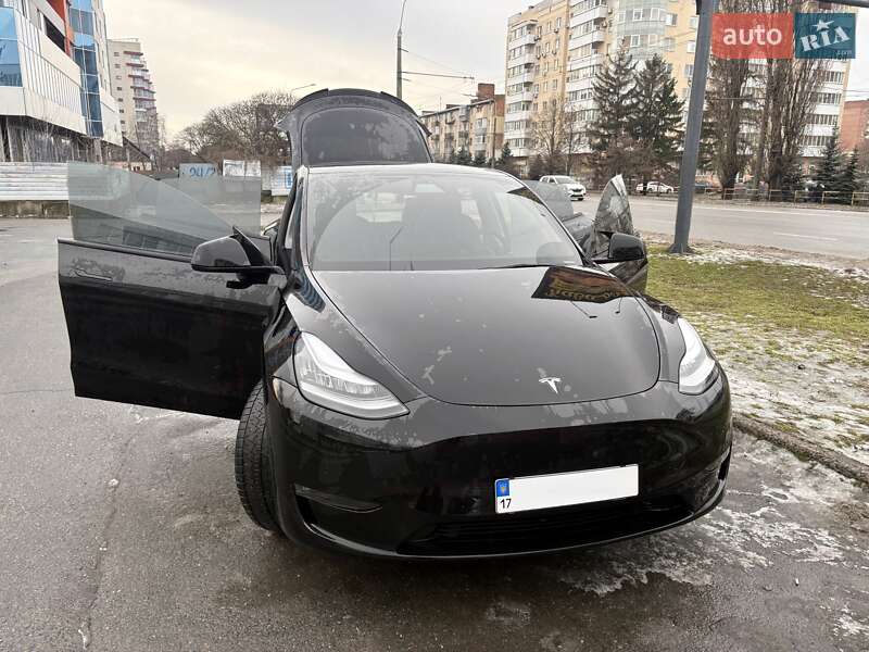 Позашляховик / Кросовер Tesla Model Y 2021 в Полтаві