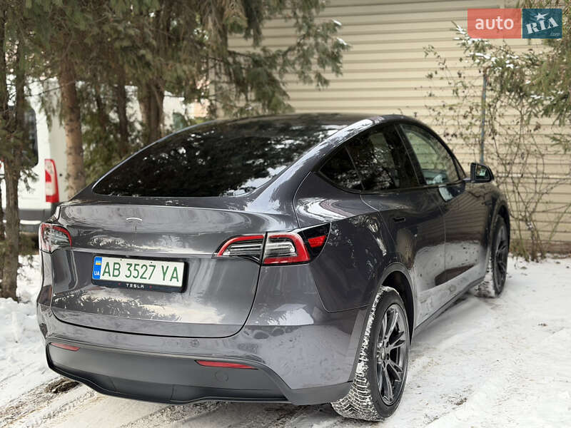 Внедорожник / Кроссовер Tesla Model Y 2023 в Виннице