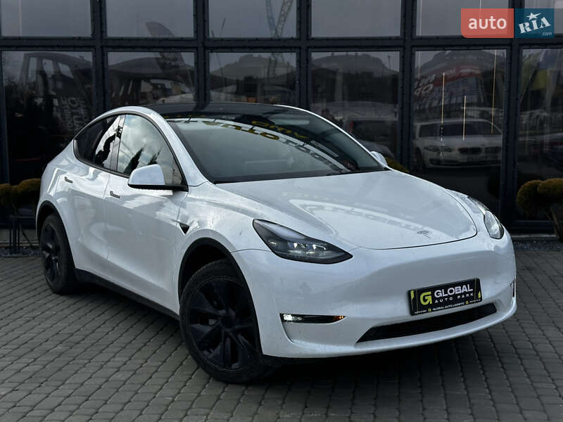 Позашляховик / Кросовер Tesla Model Y 2024 в Львові