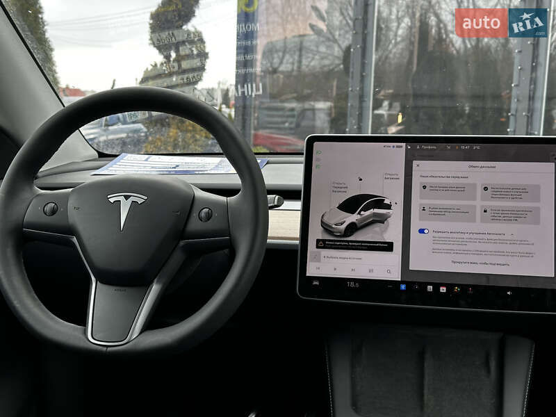 Позашляховик / Кросовер Tesla Model Y 2024 в Львові