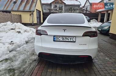 Внедорожник / Кроссовер Tesla Model Y 2023 в Львове