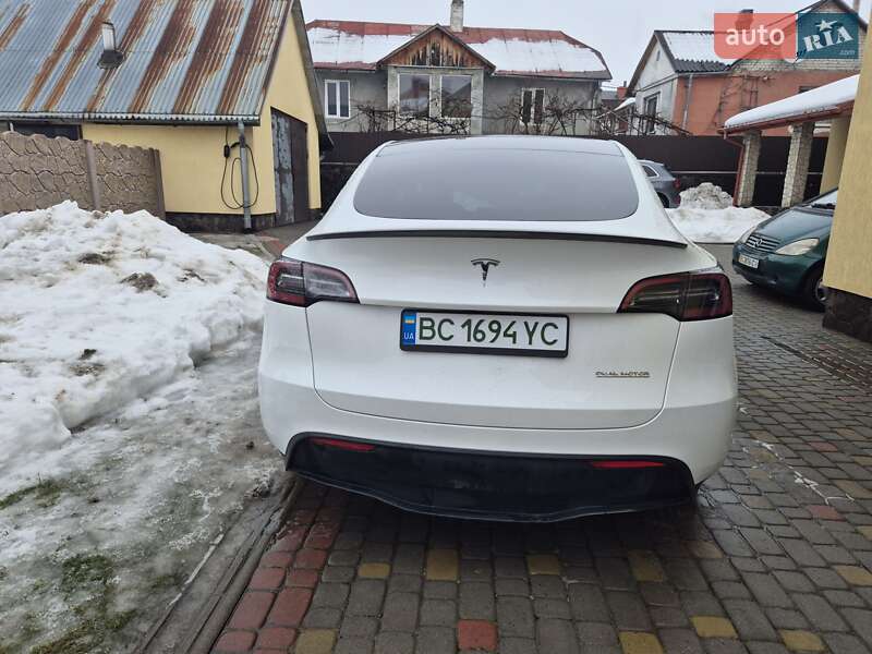 Внедорожник / Кроссовер Tesla Model Y 2023 в Львове фото 4 Внедорожник / Кроссовер Tesla Model Y 2023 в Львове