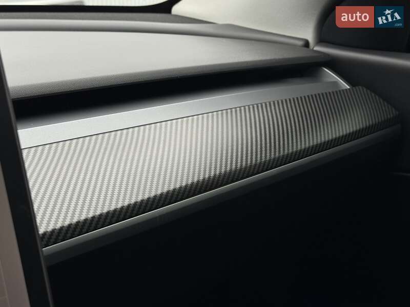 Позашляховик / Кросовер Tesla Model Y 2020 в Тернополі фото 11 Позашляховик / Кросовер Tesla Model Y 2020 в Тернополі