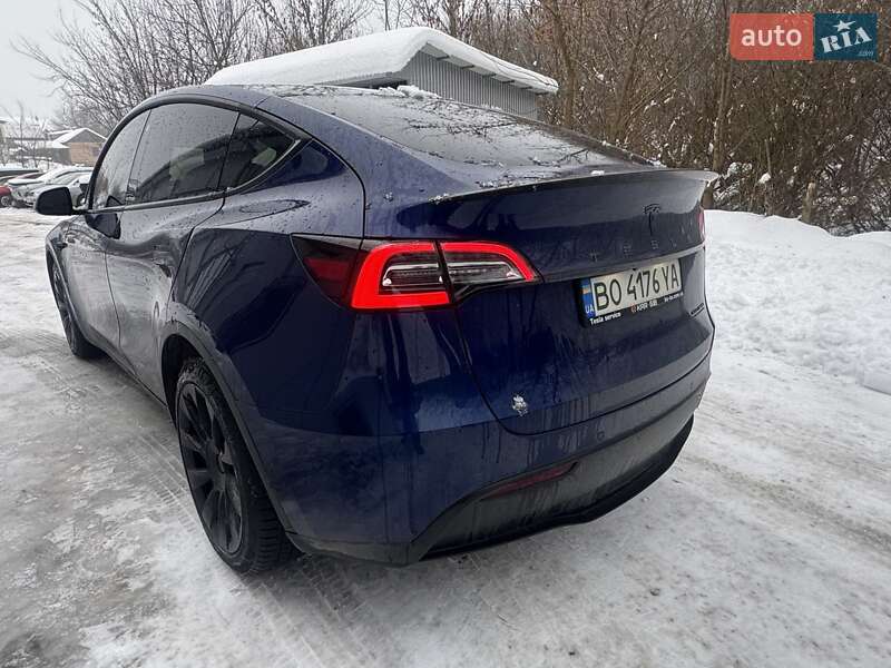 Tesla Model Y 2020