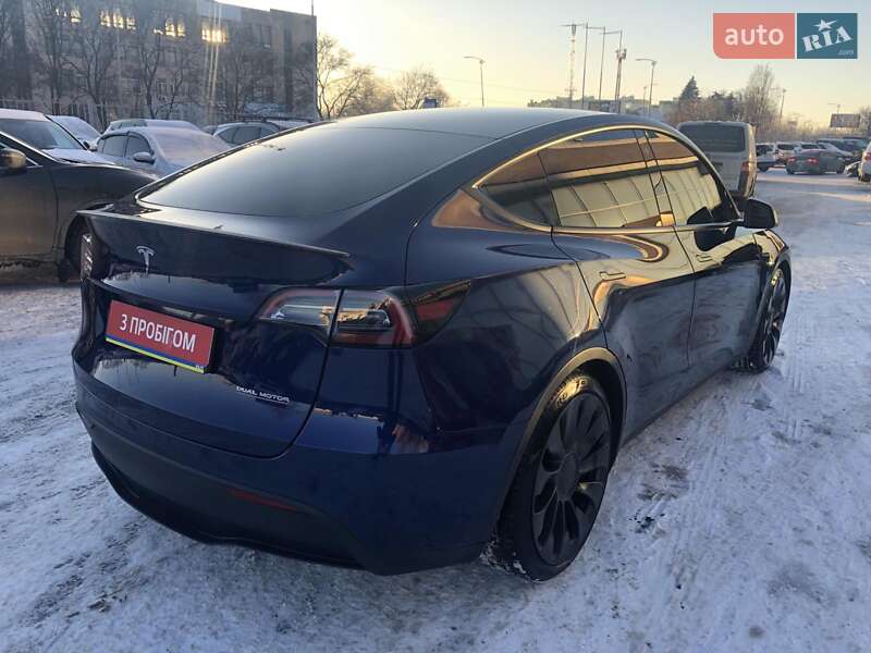 Позашляховик / Кросовер Tesla Model Y 2023 в Полтаві