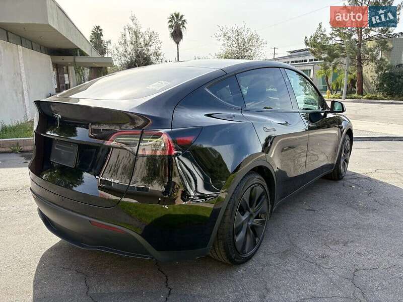Внедорожник / Кроссовер Tesla Model Y 2025 в Львове фото 4 Внедорожник / Кроссовер Tesla Model Y 2025 в Львове
