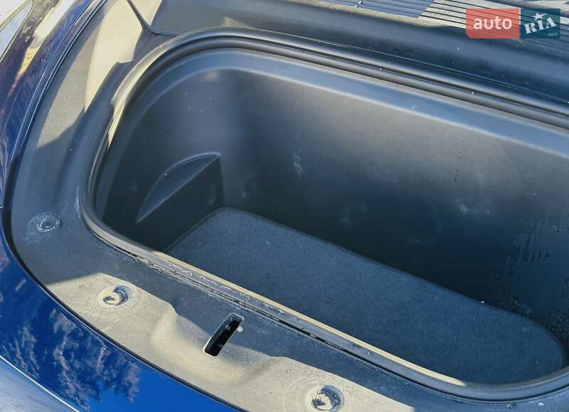 Позашляховик / Кросовер Tesla Model Y 2021 в Полтаві