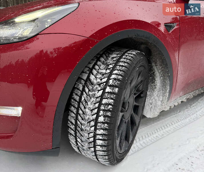 Внедорожник / Кроссовер Tesla Model Y 2023 в Броварах