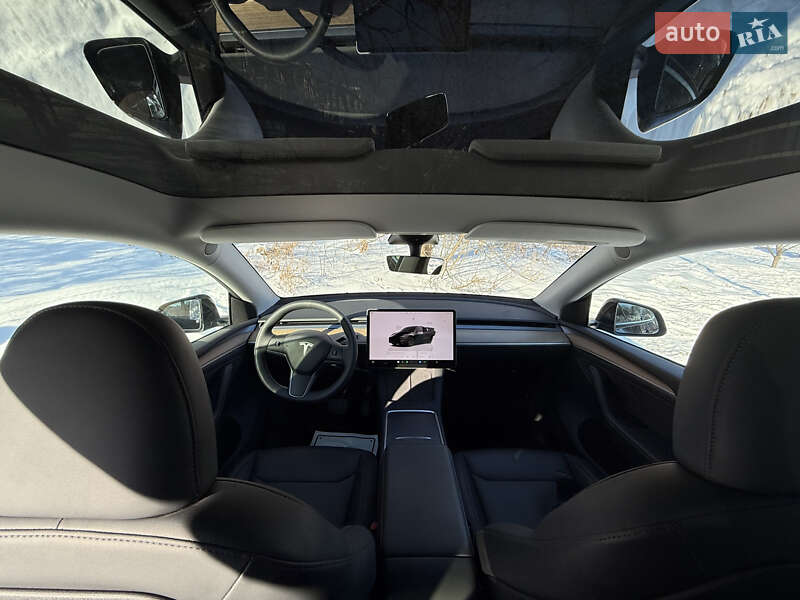Позашляховик / Кросовер Tesla Model Y 2023 в Києві фото 31 Позашляховик / Кросовер Tesla Model Y 2023 в Києві