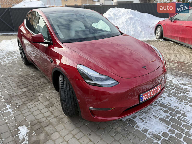 Позашляховик / Кросовер Tesla Model Y 2023 в Львові фото 2 Позашляховик / Кросовер Tesla Model Y 2023 в Львові