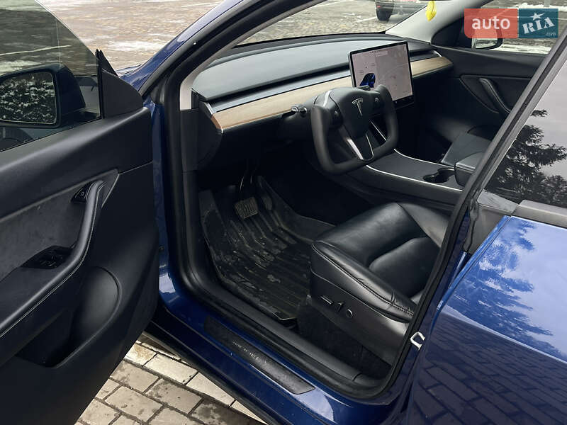 Внедорожник / Кроссовер Tesla Model Y 2020 в Луцке фото 13 Внедорожник / Кроссовер Tesla Model Y 2020 в Луцке