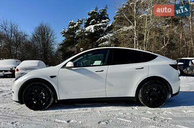 Внедорожник / Кроссовер Tesla Model Y 2023 в Киеве