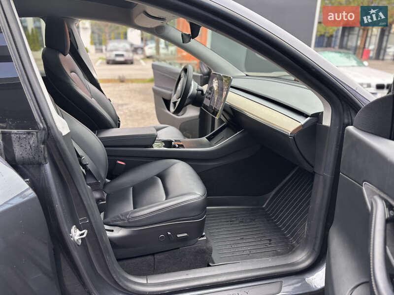 Внедорожник / Кроссовер Tesla Model Y 2020 в Ровно фото 28 Внедорожник / Кроссовер Tesla Model Y 2020 в Ровно