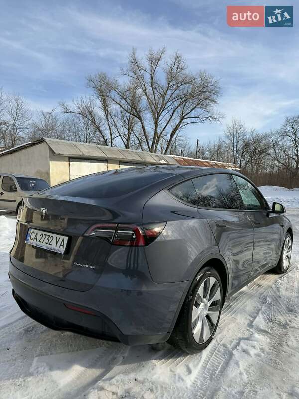 Позашляховик / Кросовер Tesla Model Y 2021 в Борщеві