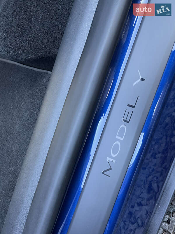 Позашляховик / Кросовер Tesla Model Y 2023 в Львові фото 43 Позашляховик / Кросовер Tesla Model Y 2023 в Львові