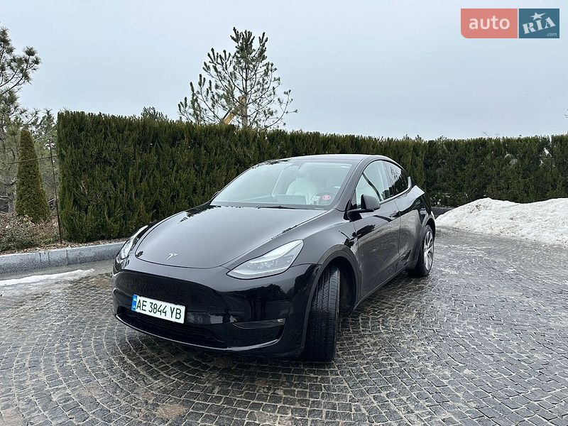 2022 Tesla Model Y, VIN 7SAYGDEEXPF630116:plate — фото 1 (autoria)
