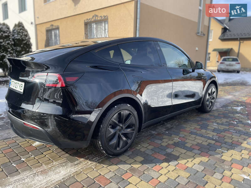 Позашляховик / Кросовер Tesla Model Y 2024 в Івано-Франківську фото 6 Позашляховик / Кросовер Tesla Model Y 2024 в Івано-Франківську