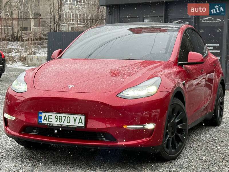 Tesla Model Y 2022