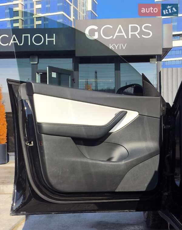 Внедорожник / Кроссовер Tesla Model Y 2022 в Киеве фото 12 Внедорожник / Кроссовер Tesla Model Y 2022 в Киеве