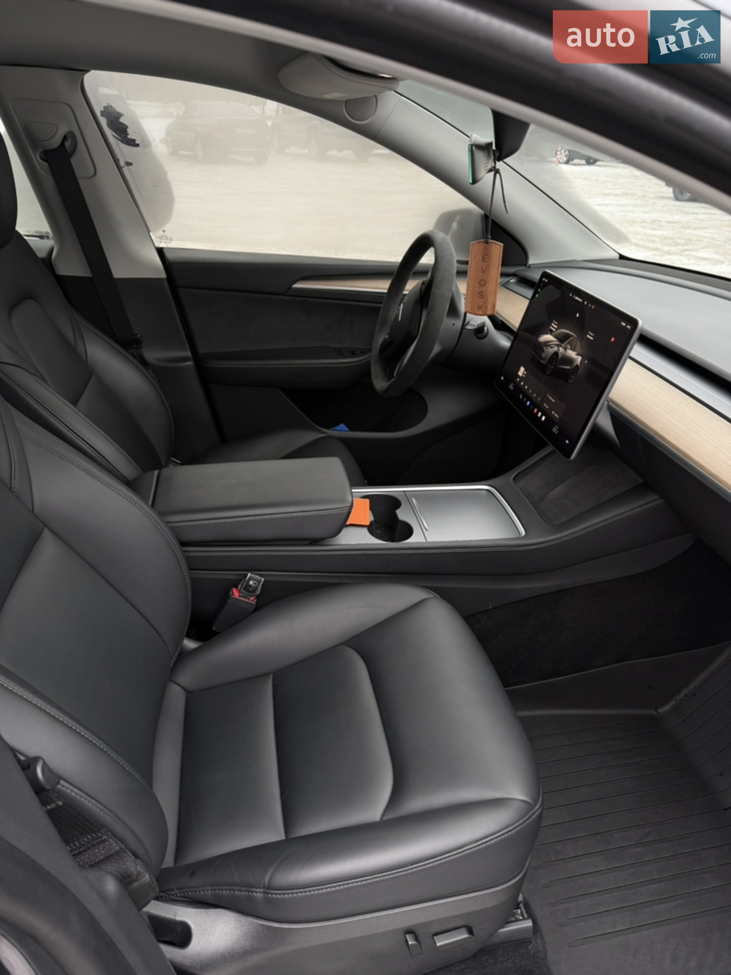 2022 Tesla Model Y - мініатюра 2