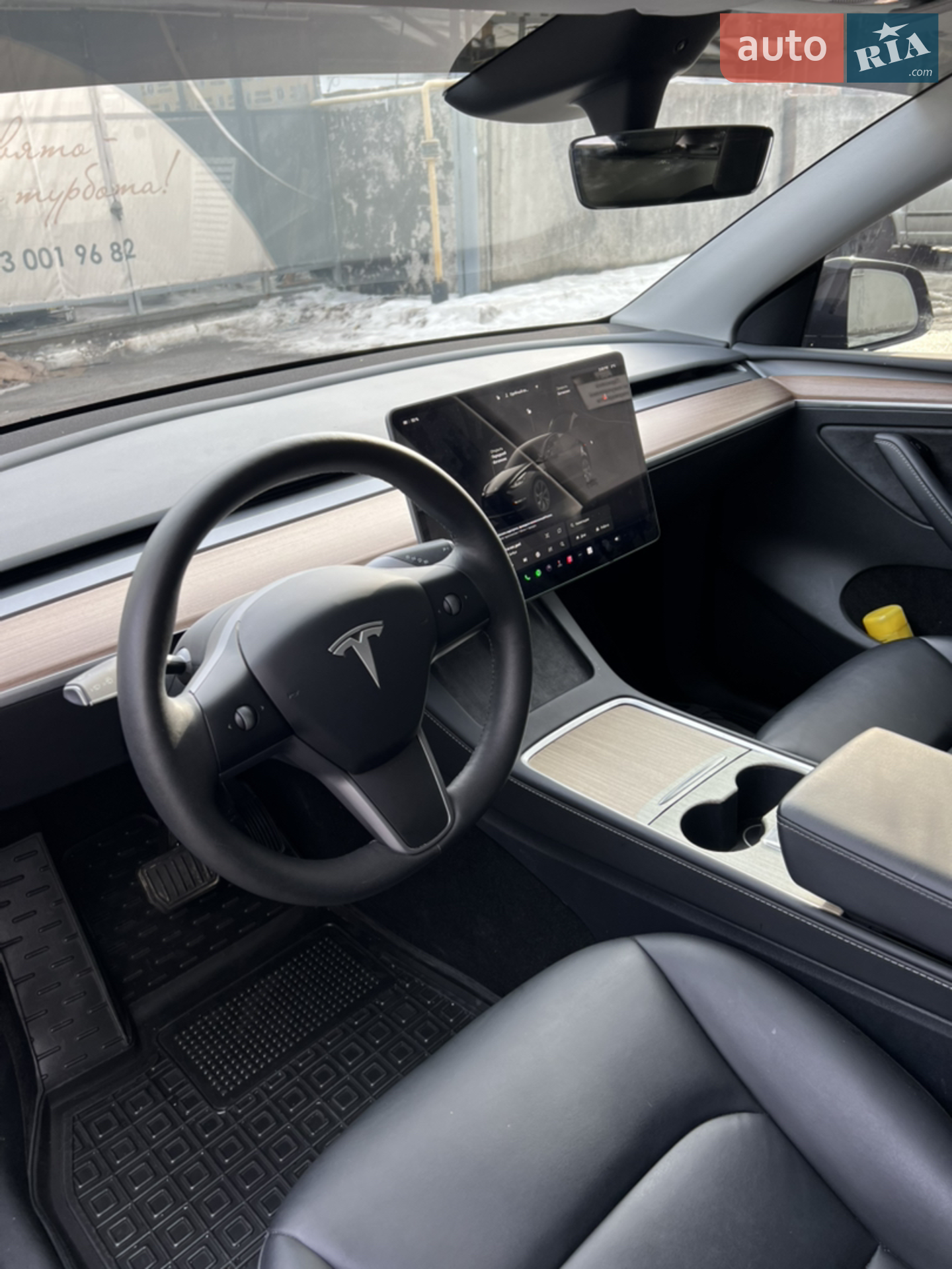 2024 Tesla Model Y - мініатюра 17
