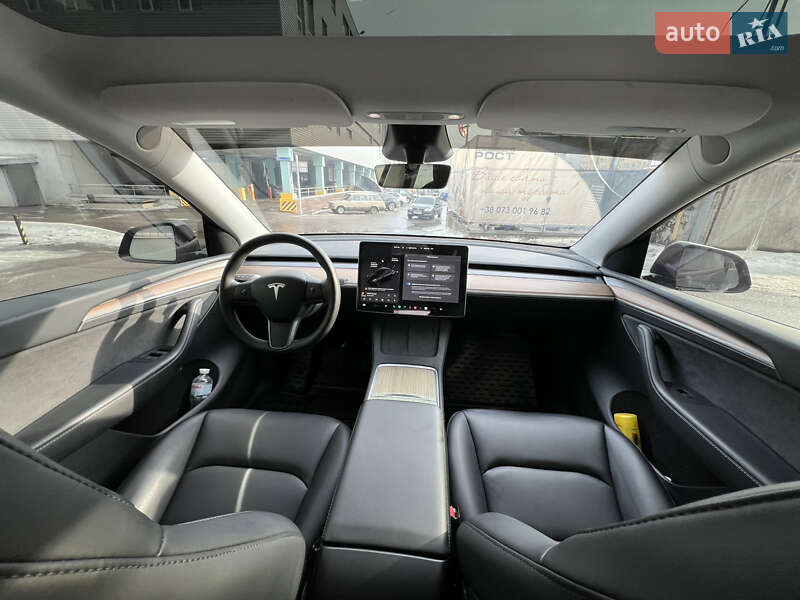 Внедорожник / Кроссовер Tesla Model Y 2024 в Харькове