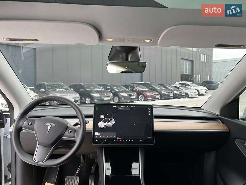 Позашляховик / Кросовер Tesla Model Y 2020 в Львові