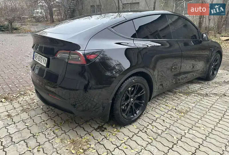 Позашляховик / Кросовер Tesla Model Y 2022 в Львові