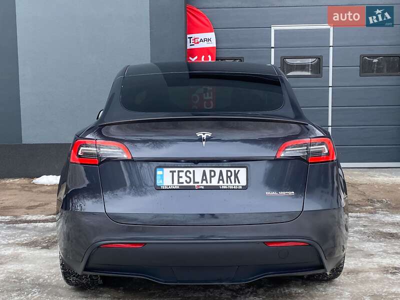 Внедорожник / Кроссовер Tesla Model Y 2024 в Киеве