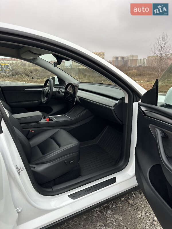 Позашляховик / Кросовер Tesla Model Y 2023 в Софіївській Борщагівці