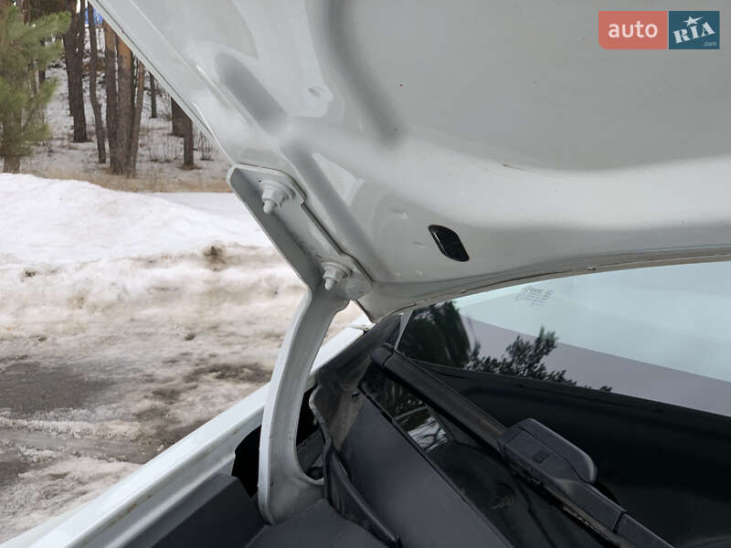 Позашляховик / Кросовер Tesla Model Y 2021 в Києві