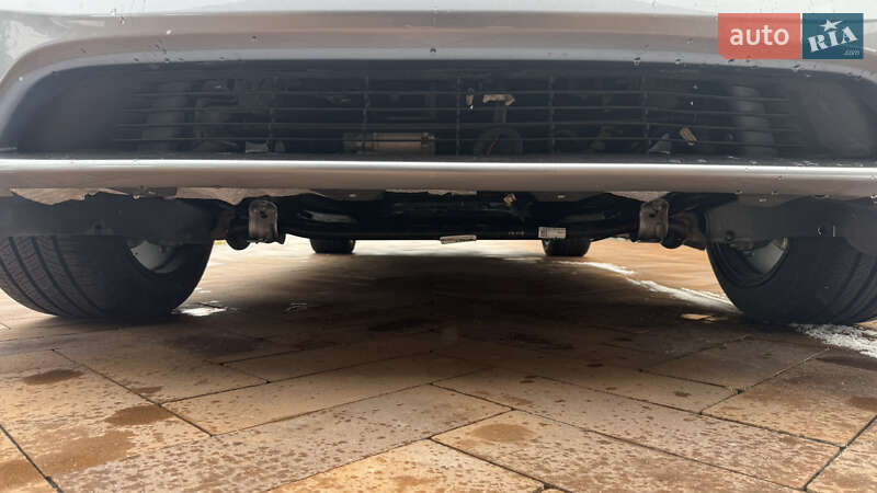 Позашляховик / Кросовер Tesla Model Y 2025 в Луцьку фото 9 Позашляховик / Кросовер Tesla Model Y 2025 в Луцьку