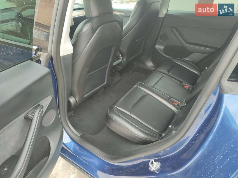 Внедорожник / Кроссовер Tesla Model Y 2024 в Киеве фото 11 Внедорожник / Кроссовер Tesla Model Y 2024 в Киеве