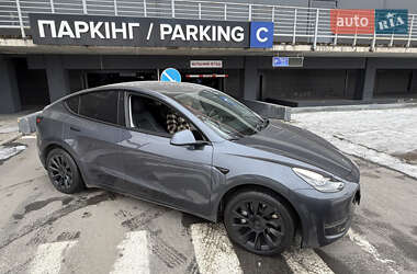 Внедорожник / Кроссовер Tesla Model Y 2020 в Киеве