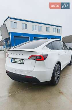 Внедорожник / Кроссовер Tesla Model Y 2022 в Кропивницком