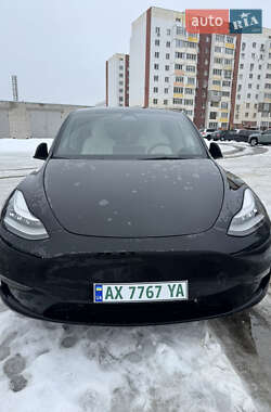 Позашляховик / Кросовер Tesla Model Y 2021 в Харкові