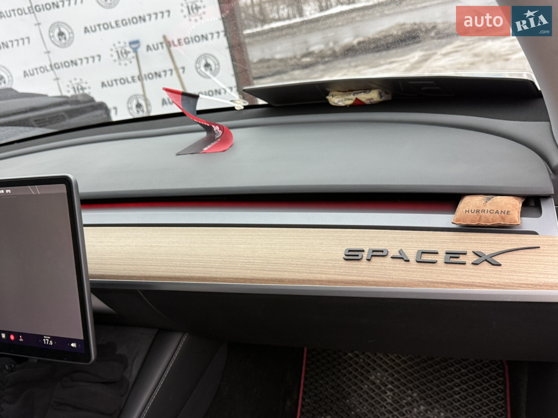 2021 Tesla Model Y - мініатюра 8
