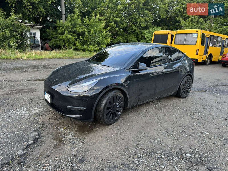 Позашляховик / Кросовер Tesla Model Y 2021 в Бучі фото 26 Позашляховик / Кросовер Tesla Model Y 2021 в Бучі