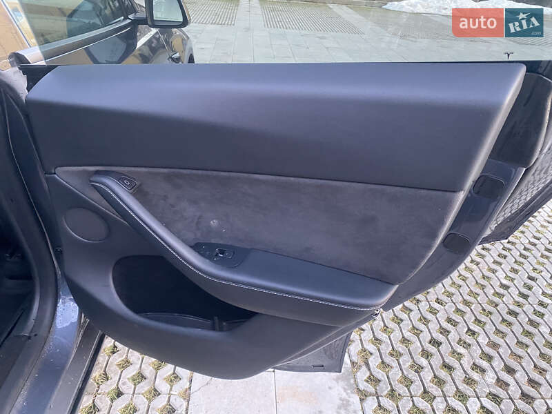 Внедорожник / Кроссовер Tesla Model Y 2023 в Самборе фото 42 Внедорожник / Кроссовер Tesla Model Y 2023 в Самборе