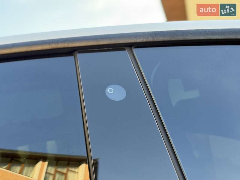 Позашляховик / Кросовер Tesla Model Y 2021 в Дрогобичі