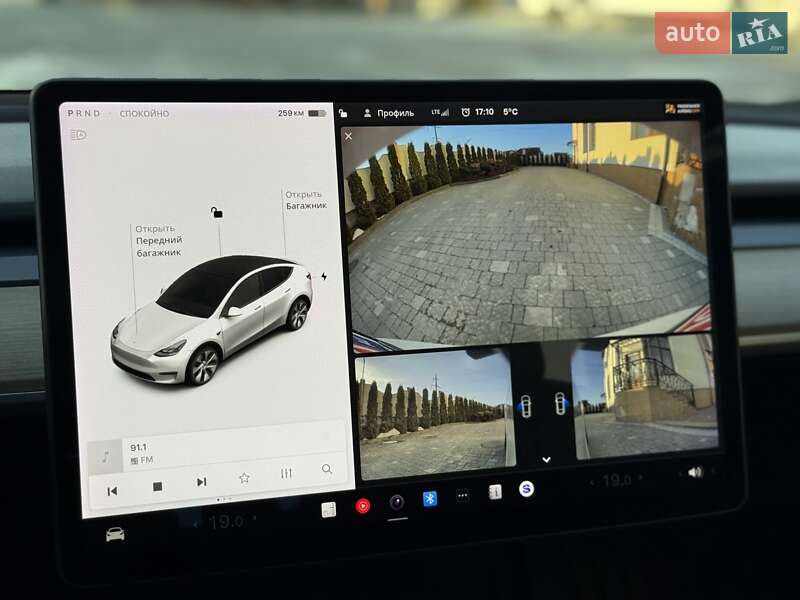 Позашляховик / Кросовер Tesla Model Y 2021 в Дрогобичі