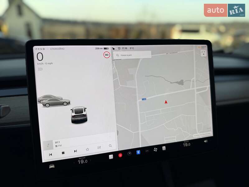 Позашляховик / Кросовер Tesla Model Y 2021 в Дрогобичі