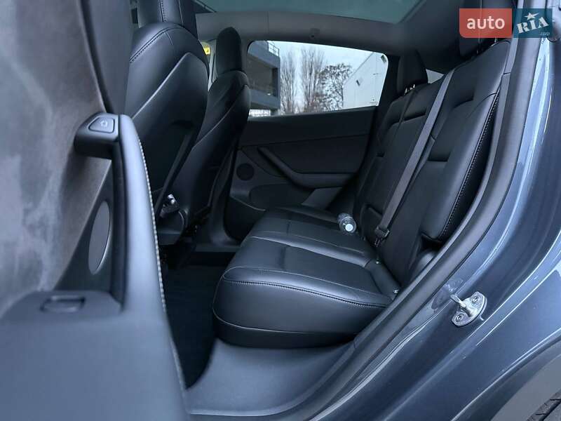 Внедорожник / Кроссовер Tesla Model Y 2022 в Одессе